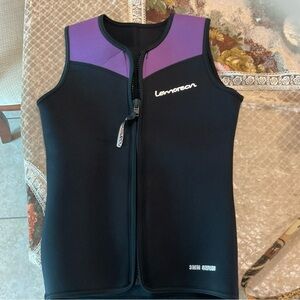 Women's Black and Purple neoprene dive vest size 10